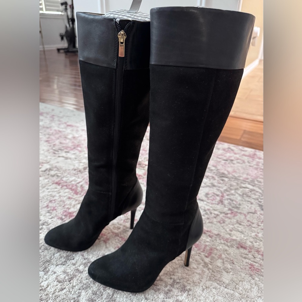 Black heel boots